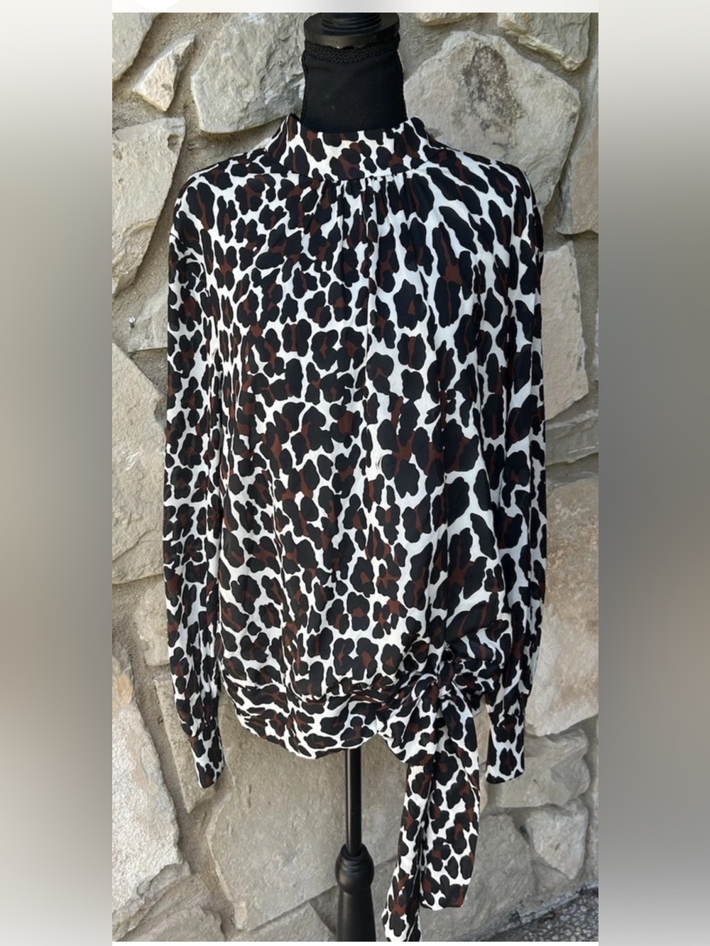 Trina Turk Silk Blouse Top Large Brown Cheetah Print High Neck Tie Hem Long Slv